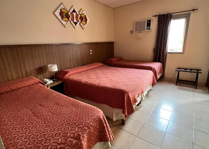 Hotel Confianza